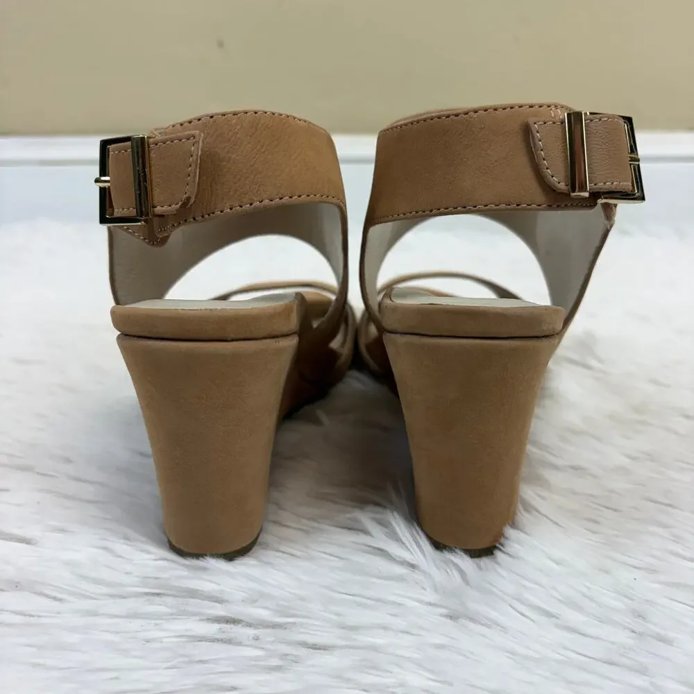 Kenneth Cole Ivan Tan Suede Wedge Pumps Size 8.5